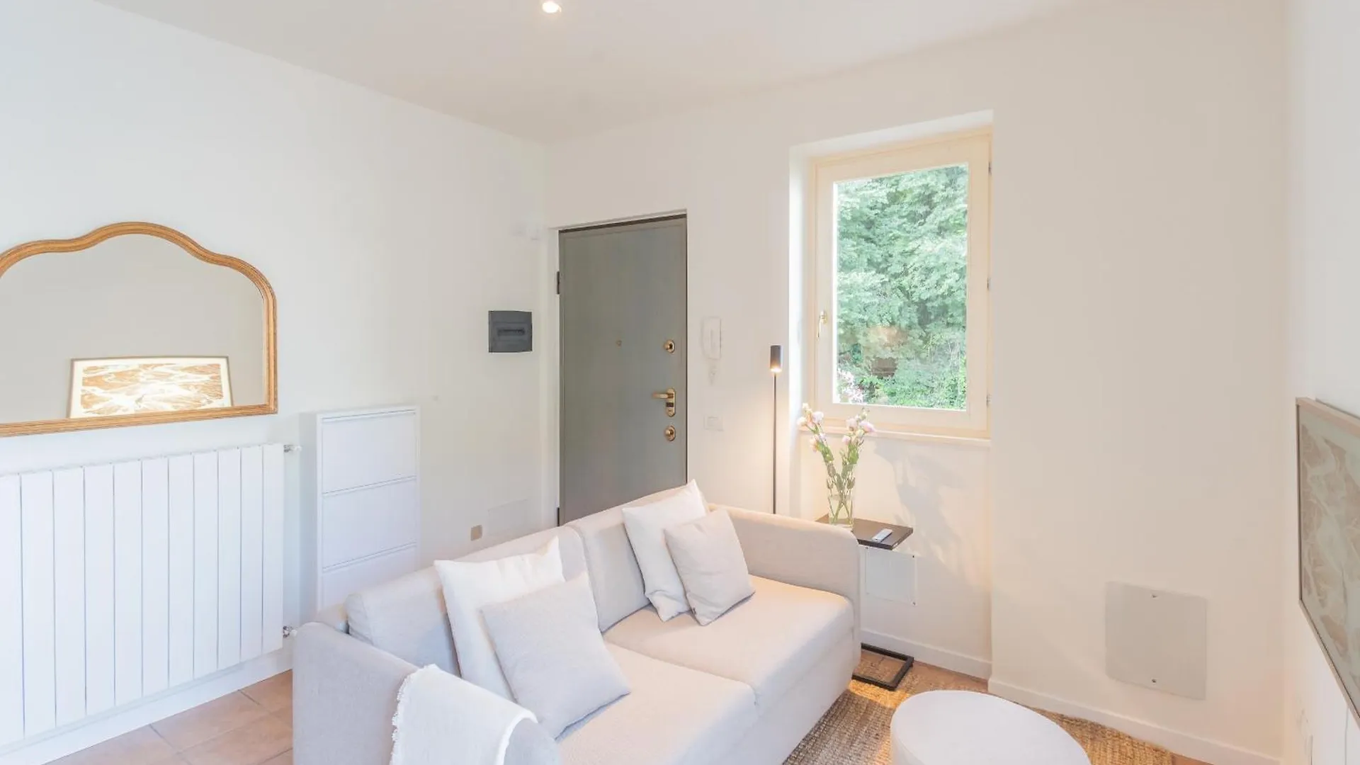 דירה סלה קומצ'ינה Casa Vela By Rent All Como איטליה